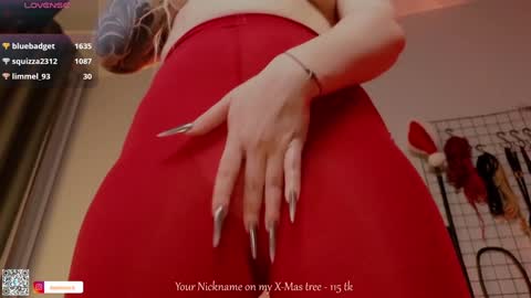 Snapshot of koracrosbie chatting on December 20, 4:36 pm Kora TG channel online show from December 20, 4:36 pm