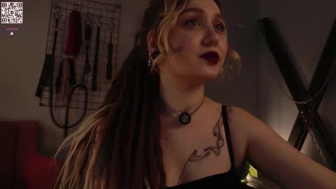 Snapshot of koracrosbie chatting on September 19, 1:45 pm Kora TG channel online show from September 19, 1:45 pm