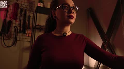 Snapshot of koracrosbie chatting on November 15, 1:18 pm Kora TG channel online show from November 15, 1:18 pm