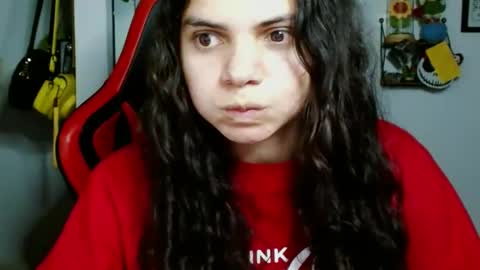 Karoll online show from December 18, 2:10 am