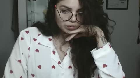 Karoll online show from October 18, 1:08 am