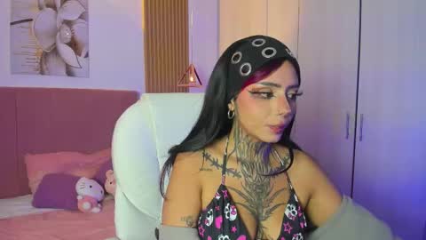 Snapshot of korarousee chatting on September 26, 1:48 pm Kora online show from September 26, 1:48 pm