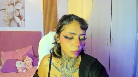 Snapshot of korarousee chatting on September 28, 1:27 pm Kora online show from September 28, 1:27 pm