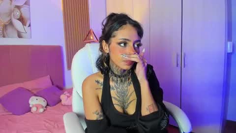 Snapshot of korarousee chatting on October 9, 2:26 pm Kora online show from October 9, 2:26 pm