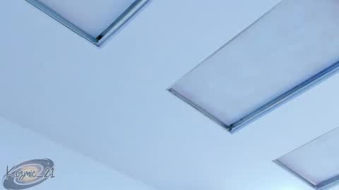 K O S M I C online show from November 16, 2:33 pm