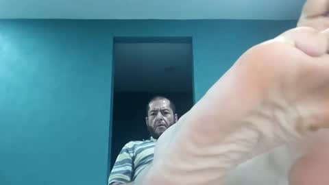 Koto Bombon online show from December 11, 2:30 am