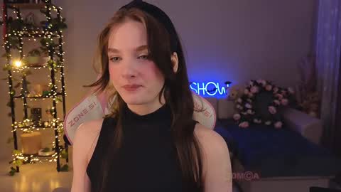 Snapshot of kottyaa_ch chatting on December 5, 7:49 pm Kottyaa cb FOLLOWING online show from December 5, 7:49 pm