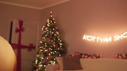 Snapshot of kottyaa_ch chatting on January 2, 12:34 am Kottyaa cb FOLLOWING online show from January 2, 12:34 am