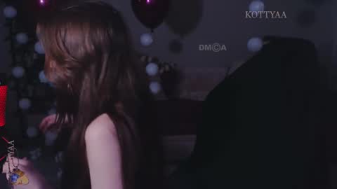 Snapshot of kottyaa_ch chatting on November 14, 6:06 pm Kottyaa cb FOLLOWING online show from November 14, 6:06 pm