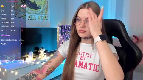 Jess online show from February 5, 12:20 am