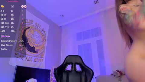 Jess online show from February 13, 8:24 pm