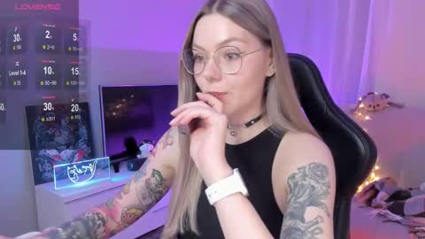 Jess online show from September 26, 4:00 pm