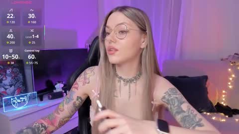 Jess online show from October 10, 5:23 pm