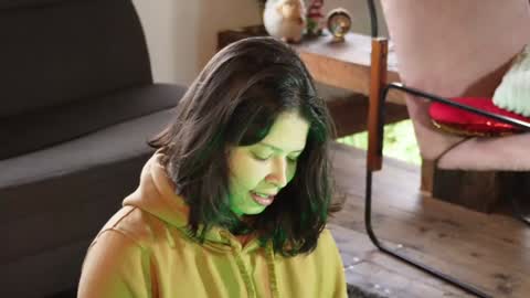 kozzy_ online show from December 28, 9:08 pm