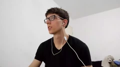 Snapshot of kpo10 chatting on December 28, 8:26 am Facu online show from December 28, 8:26 am