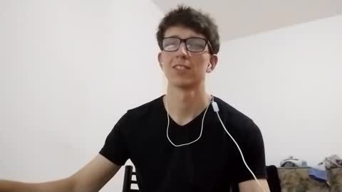 Snapshot of kpo10 chatting on January 4, 5:47 pm Facu online show from January 4, 5:47 pm