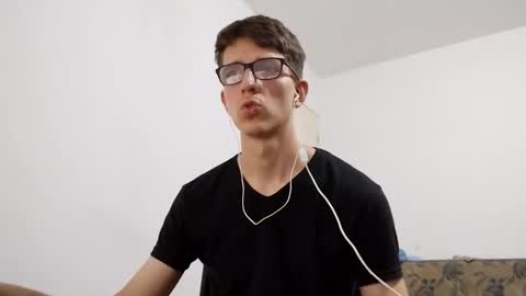 Snapshot of kpo10 chatting on January 30, 1:00 am Facu online show from January 30, 1:00 am