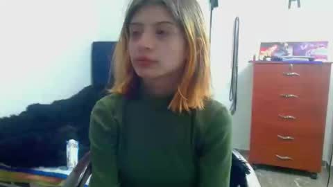 kratos_and_afrodita online show from September 25, 10:02 pm