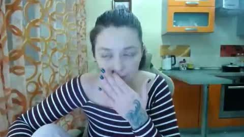 Snapshot of kris_again chatting on December 15, 8:46 pm Kris online show from December 15, 8:46 pm