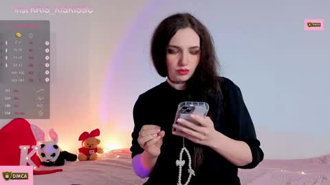 Snapshot of kris_kiskis chatting on March 11, 4:07 pm Kris kiskis online show from March 11, 4:07 pm