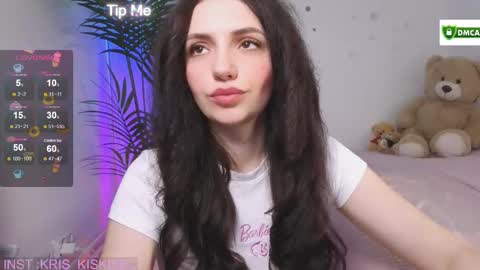 Snapshot of kris_kiskis chatting on September 15, 3:45 pm Kris kiskis online show from September 15, 3:45 pm