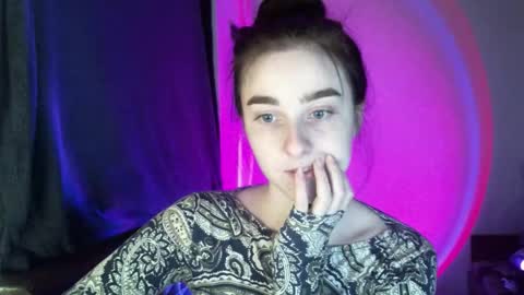 Snapshot of krisbadass chatting on November 30, 12:31 pm Kris online show from November 30, 12:31 pm