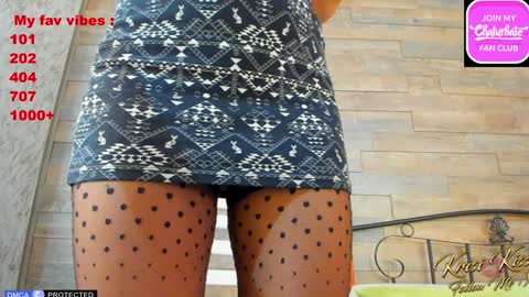 KrisiFollow me  Thumb UP  online show from January 18, 6:56 am