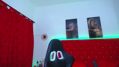 kriss_sweetboobs online show from January 29, 12:13 pm