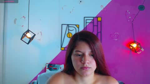 krissone online show from January 11, 6:33 pm