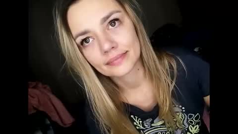 KrissSexi online show from December 17, 4:32 pm