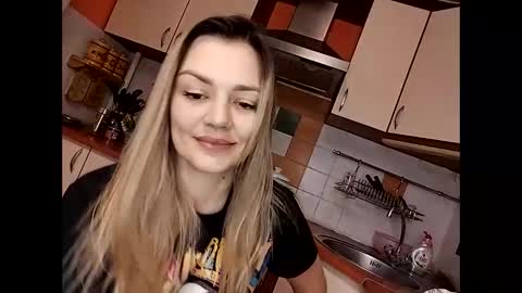 KrissSexi online show from December 21, 6:19 am