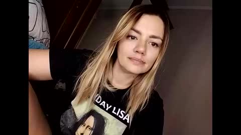 KrissSexi online show from September 19, 7:03 pm