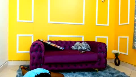 Thaterotic woman online show from February 12, 10:35 am