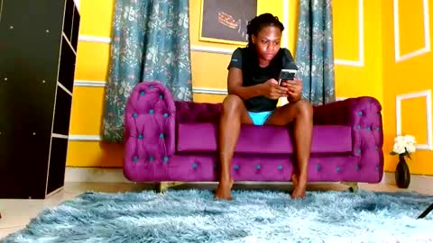 Thaterotic woman online show from February 12, 7:35 pm