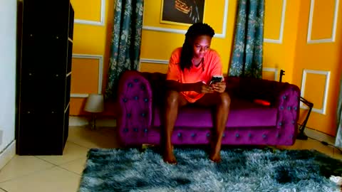 Thaterotic woman online show from February 14, 7:49 am