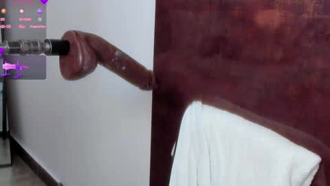   online show from February 20, 10:05 am