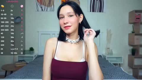 Emma online show from September 17, 7:37 pm