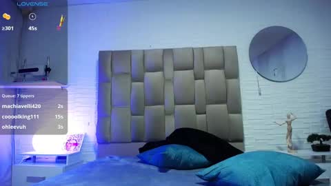 Snapshot of kristin_ramirez chatting on February 27, 11:20 am Kristin online show from February 27, 11:20 am