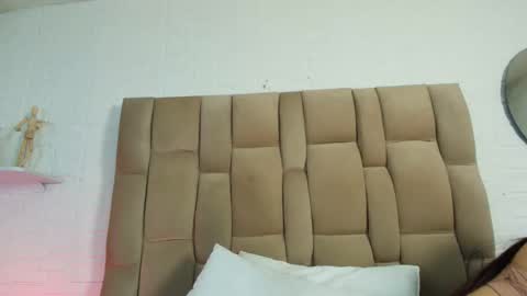 Snapshot of kristin_ramirez chatting on September 19, 11:33 am Kristin online show from September 19, 11:33 am