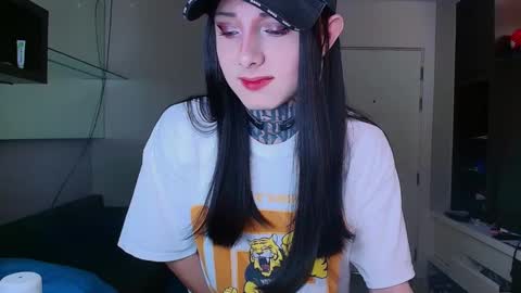 kristina online show from February 26, 9:16 pm