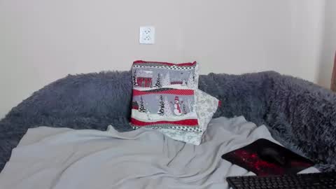 Snapshot of kristinedean chatting on January 14, 8:09 am Kristi online show from January 14, 8:09 am