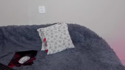 Snapshot of kristinesmith chatting on March 7, 8:23 am Kristi online show from March 7, 8:23 am