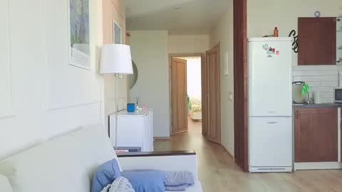 Snapshot of kristinesmith chatting on September 10, 4:45 am Kristi online show from September 10, 4:45 am