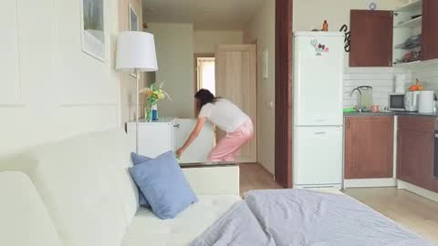 Snapshot of kristinesmith chatting on September 13, 4:34 am Kristi online show from September 13, 4:34 am