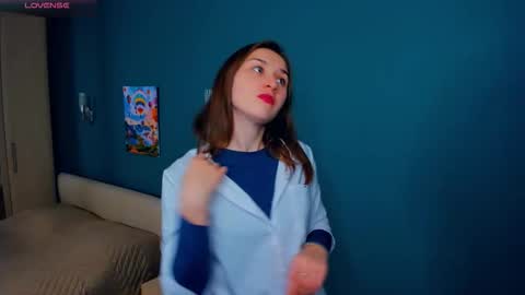 Misty online show from November 18, 4:55 pm