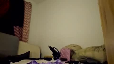 Tommy online show from November 25, 2:11 am