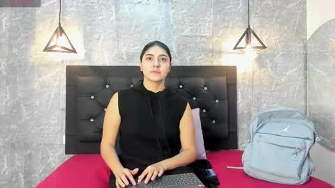 Kystal Taylor online show from September 28, 11:04 am