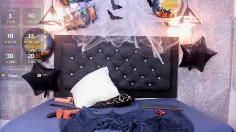 Kystal Taylor online show from October 28, 2:20 pm