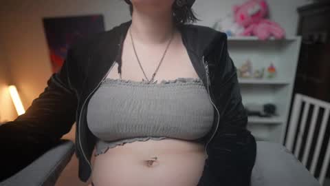 Krystal Syx online show from February 16, 11:37 pm