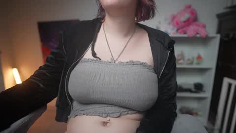 Krystal Syx online show from February 22, 7:25 pm